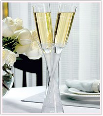 Vase & Toasting Flute Set