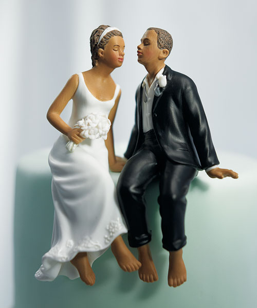 Barefoot Bride & Groom African American or Caucasion - Click Image to Close