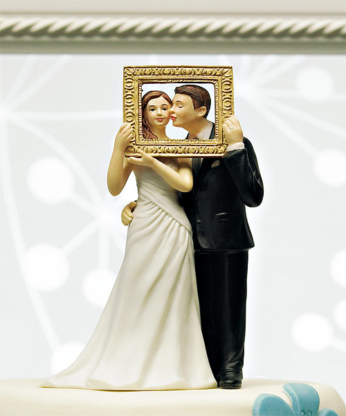 Picture Perfect Couple Wedding Cake Topper - Click Image to Close