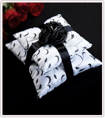 Bold Color Collection Two Tier Ring Pillow