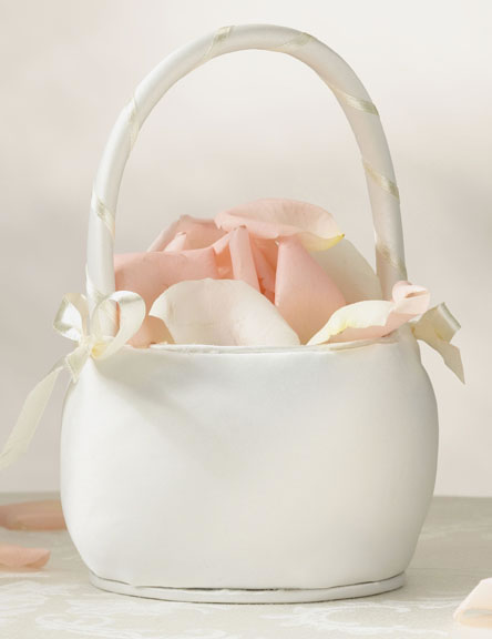 Satin Simplicity Round Flower Basket