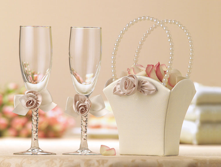 Blush Ivory Collection Toasting Glasses