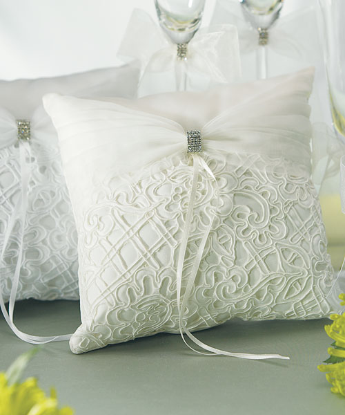 Bridal Tapestry Square Ring Pillow