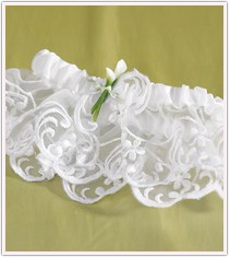 Calla Lily Garter