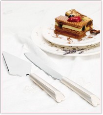 Heart Shape Handle Wedding Cake Server Set