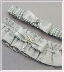 Platinum Wedding Collection Garter Set